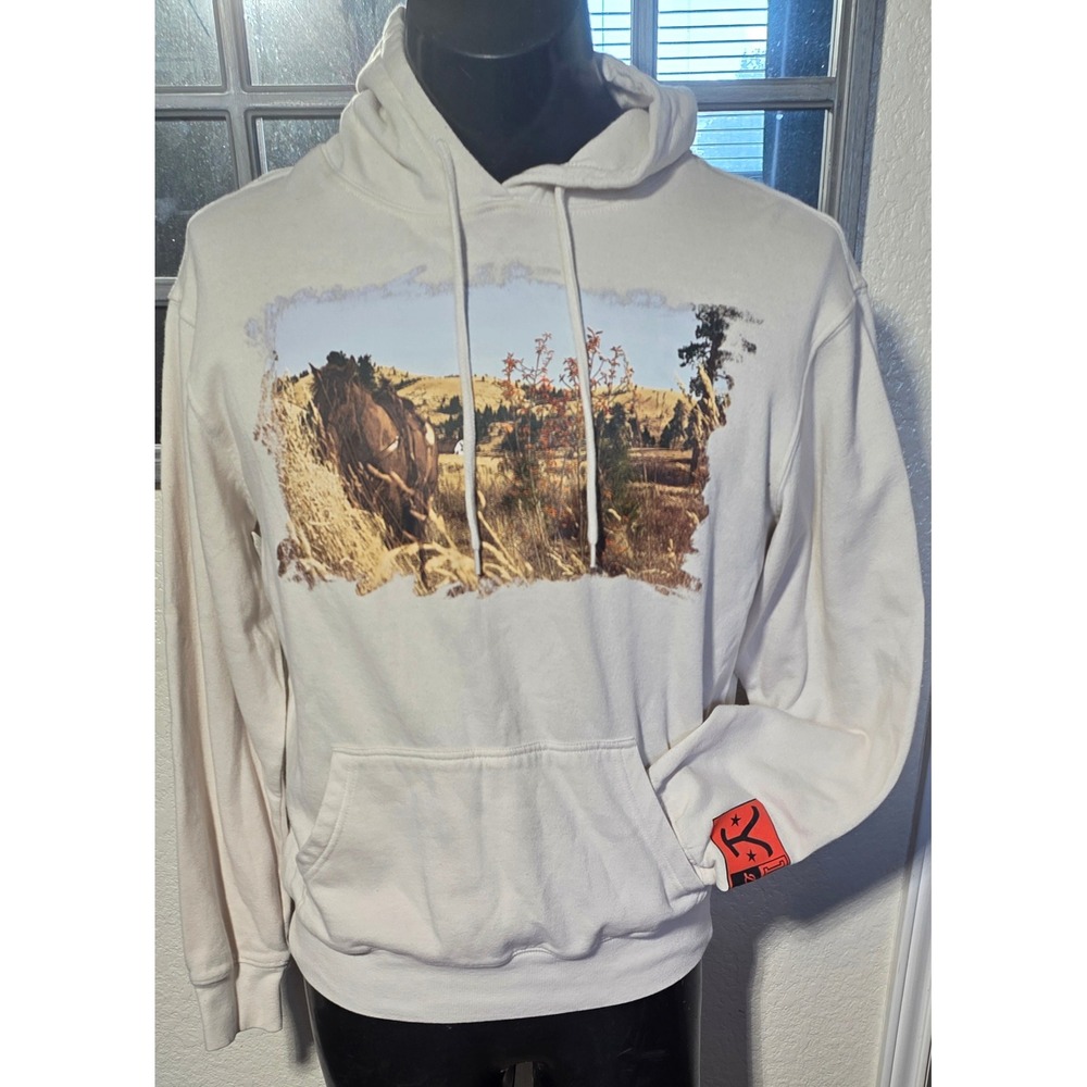 Yellowstone Dutton Ranch Graphic Hoodie Cream Mens Medium Horse Landscape Print
